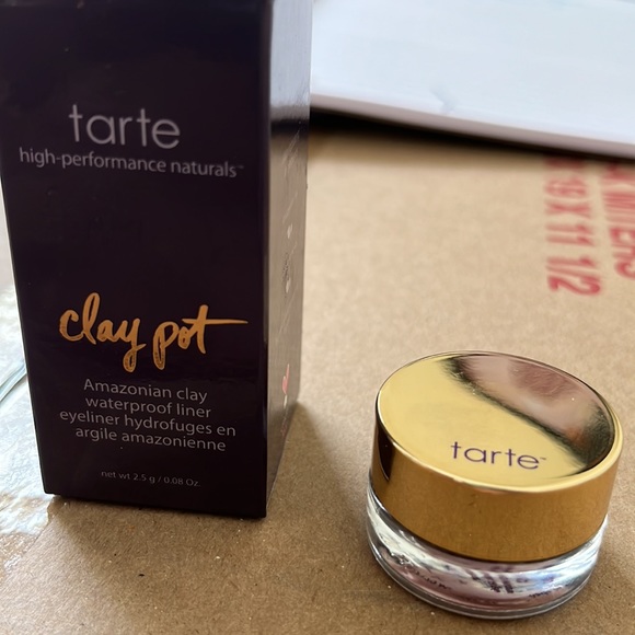 Tart Clay Pot Rose Gold Eyeliner - Picture 3 of 4